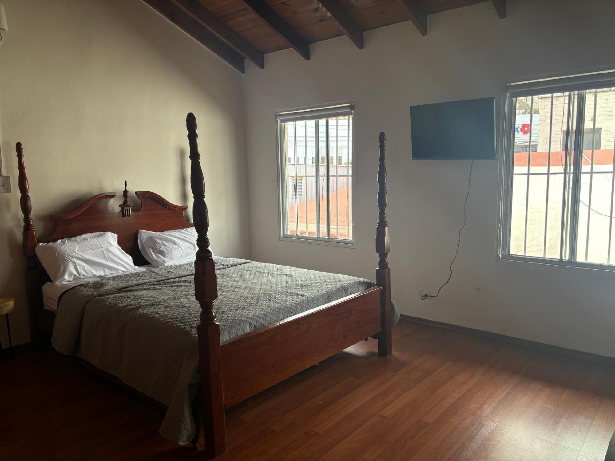 Casa Macfarland Boutique Apartment Ensenada Bagian luar foto